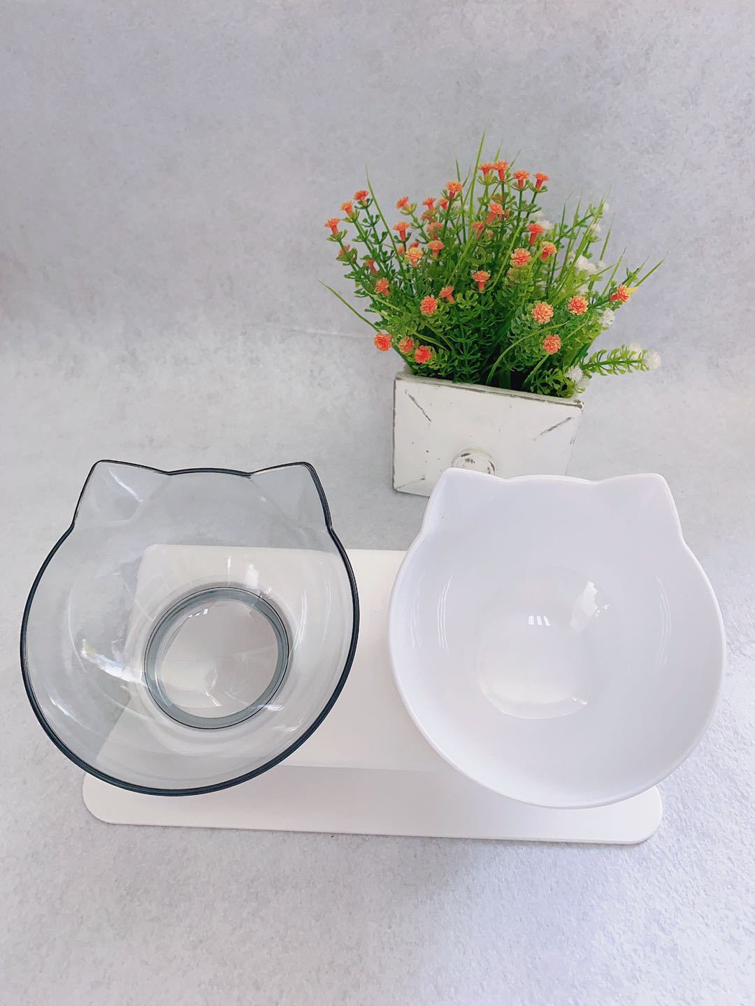15° Tilted Cat Double Bowl – Ergonomic Raised Cat Food & Water Bowls with Neck & Spine Protection